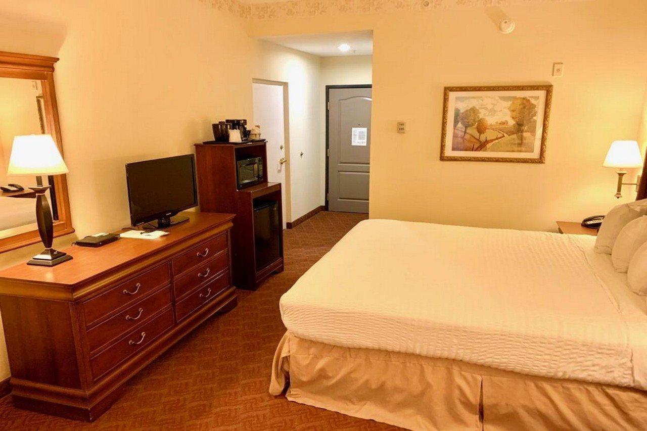 Spark By Hilton Woodbridge Extérieur photo
