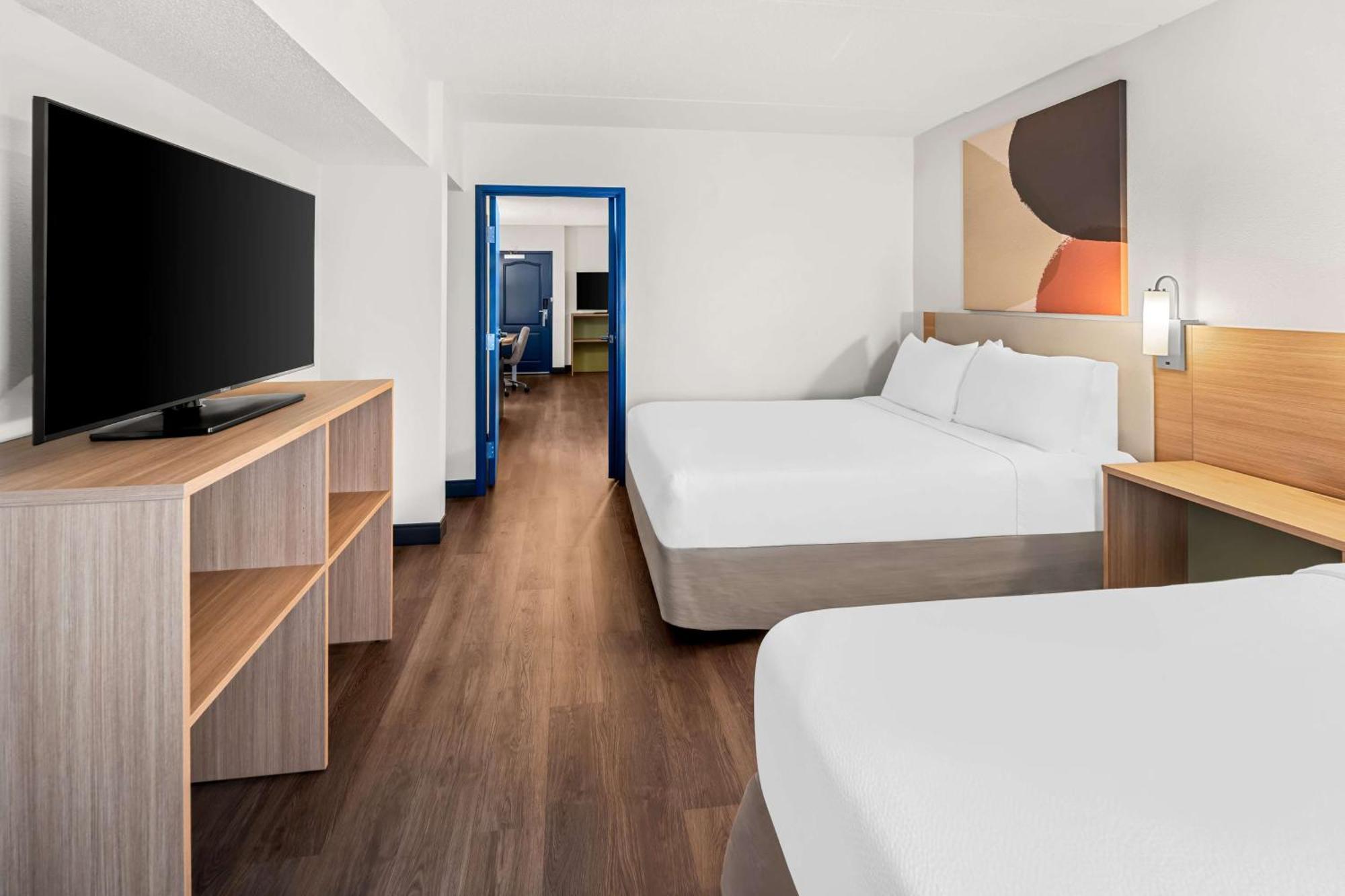 Spark By Hilton Woodbridge Extérieur photo