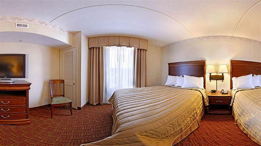 Spark By Hilton Woodbridge Extérieur photo