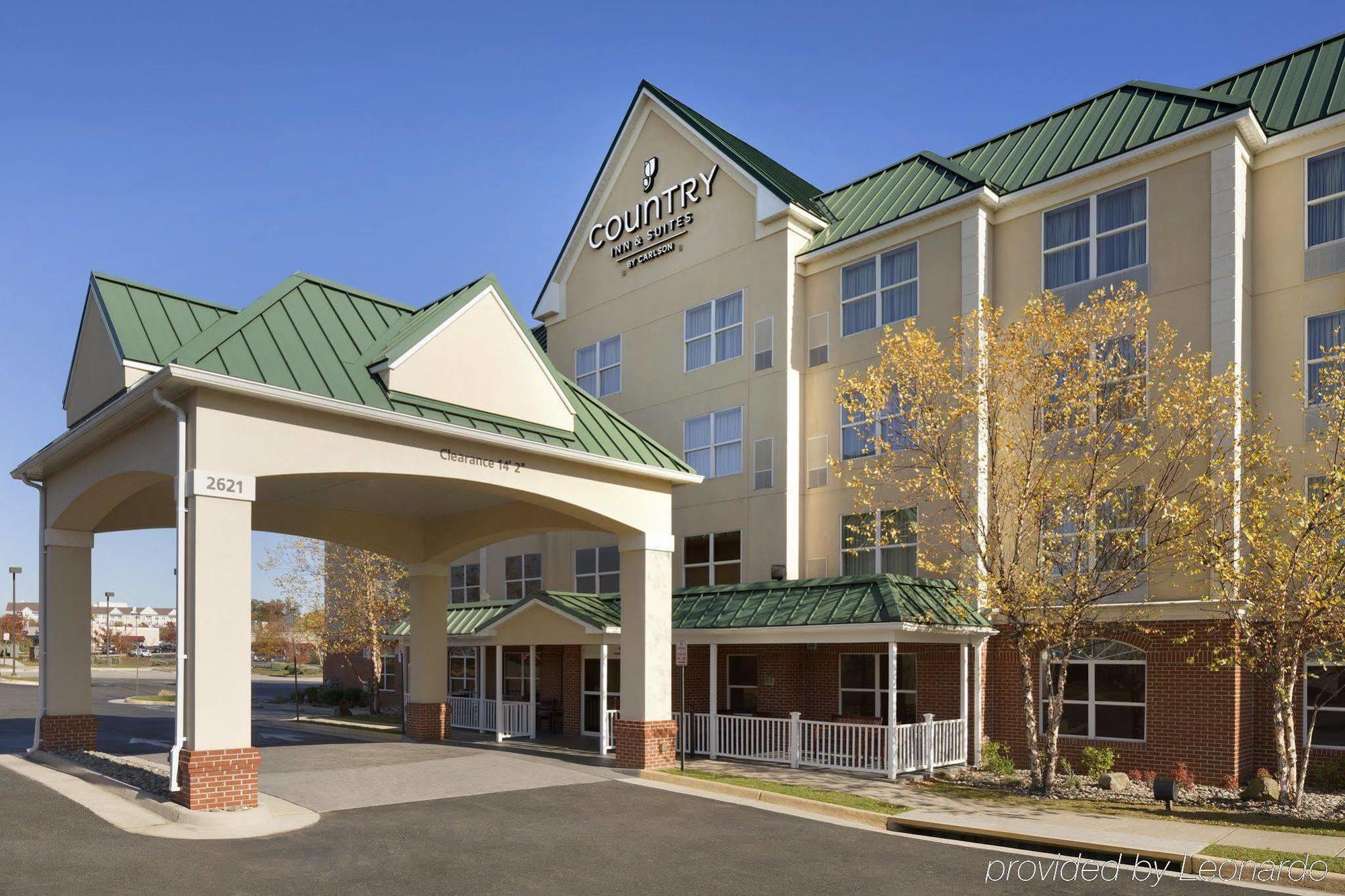Spark By Hilton Woodbridge Extérieur photo