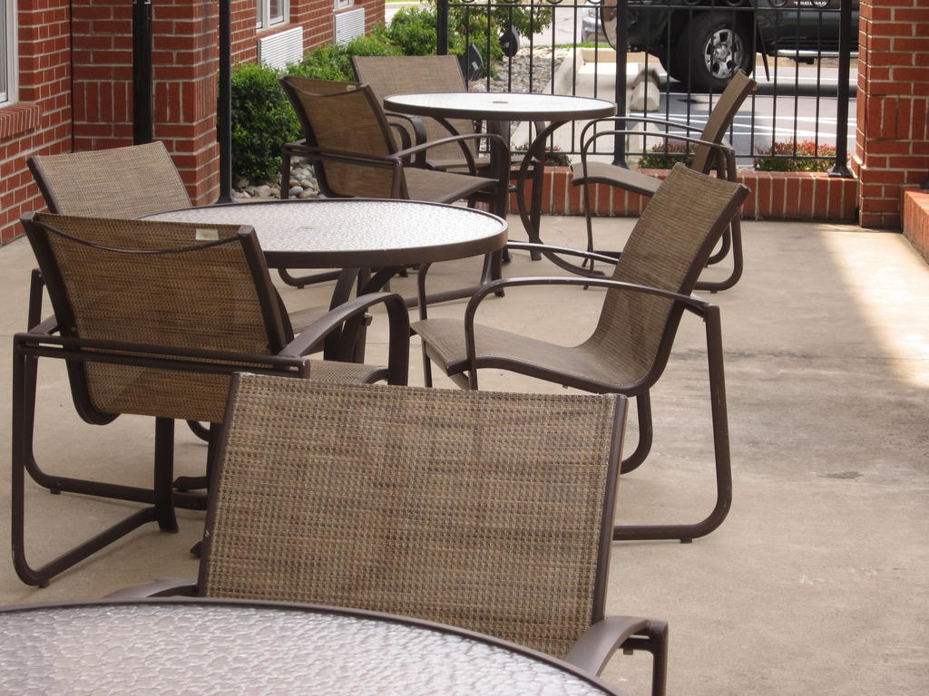 Spark By Hilton Woodbridge Extérieur photo