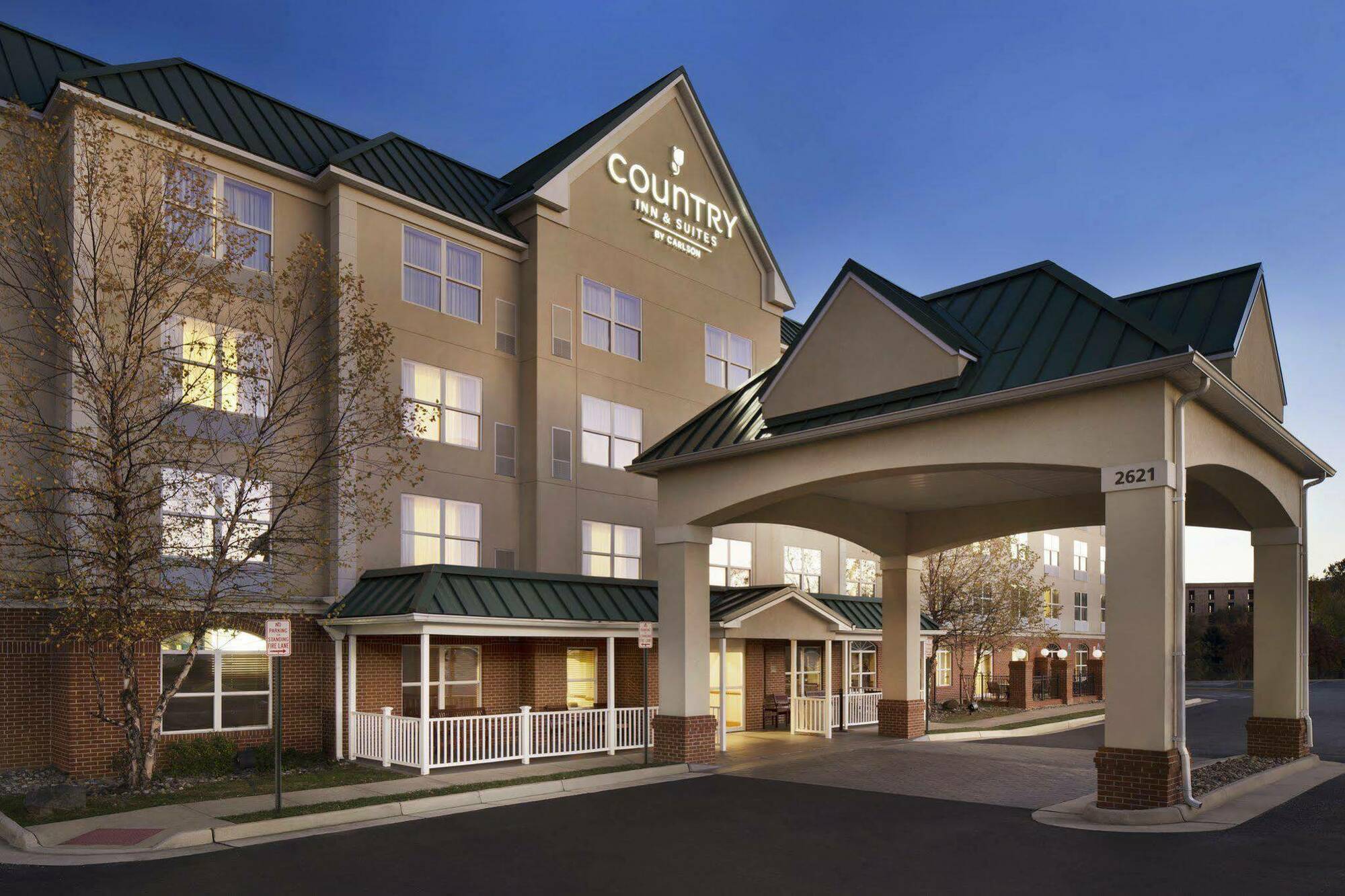 Spark By Hilton Woodbridge Extérieur photo