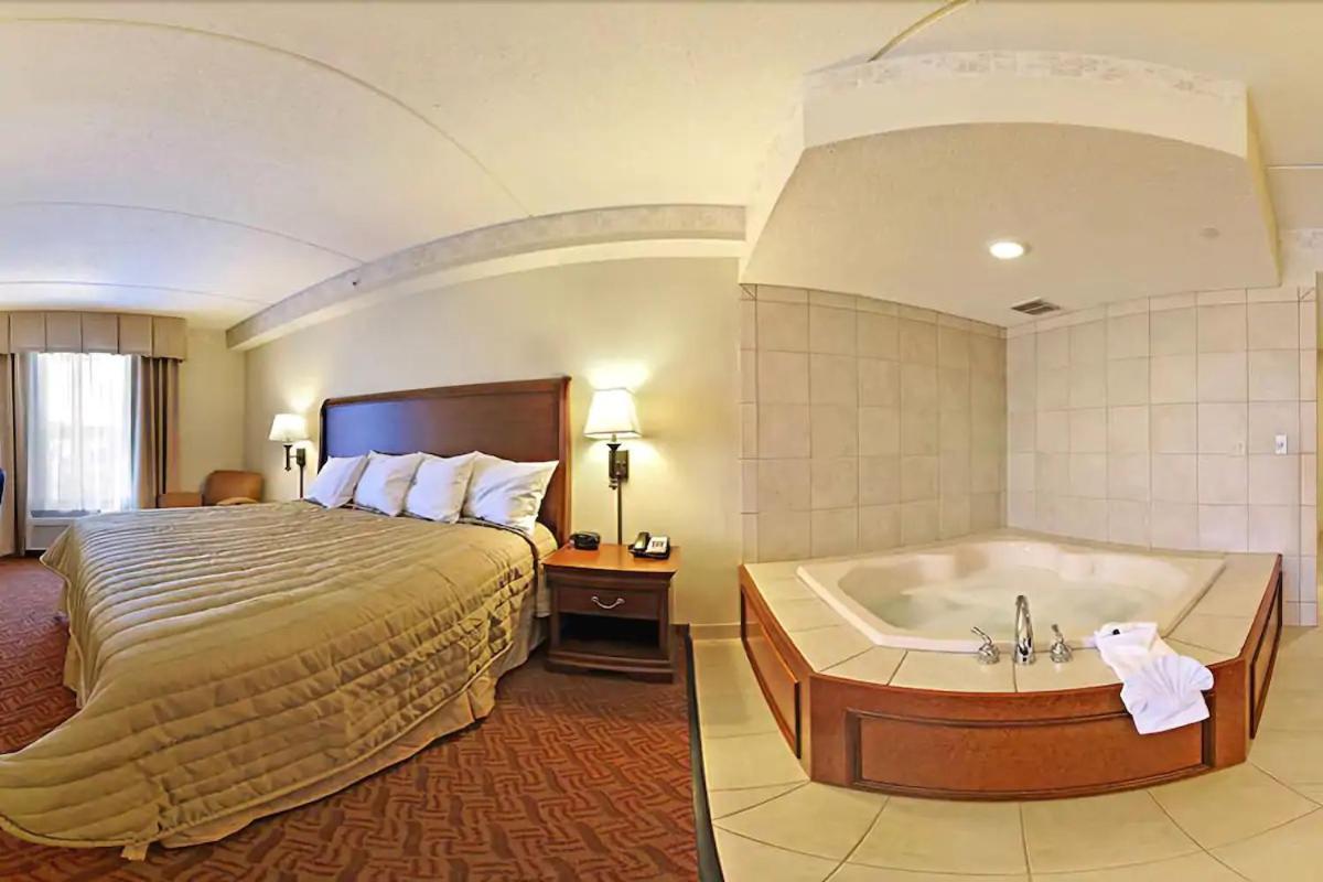 Spark By Hilton Woodbridge Extérieur photo