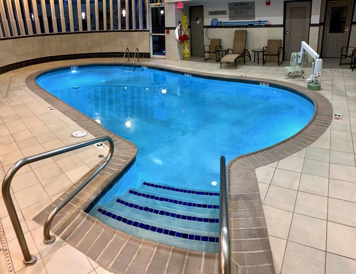 Spark By Hilton Woodbridge Extérieur photo